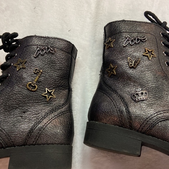 Steve Madden Combat Boot Lace up and Zipper Metallic Black Embellishments Y S3 - Picture 16 of 16